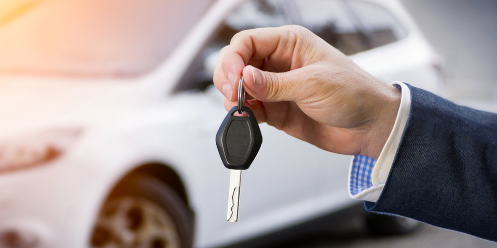 When is the ideal time to buy a new car?