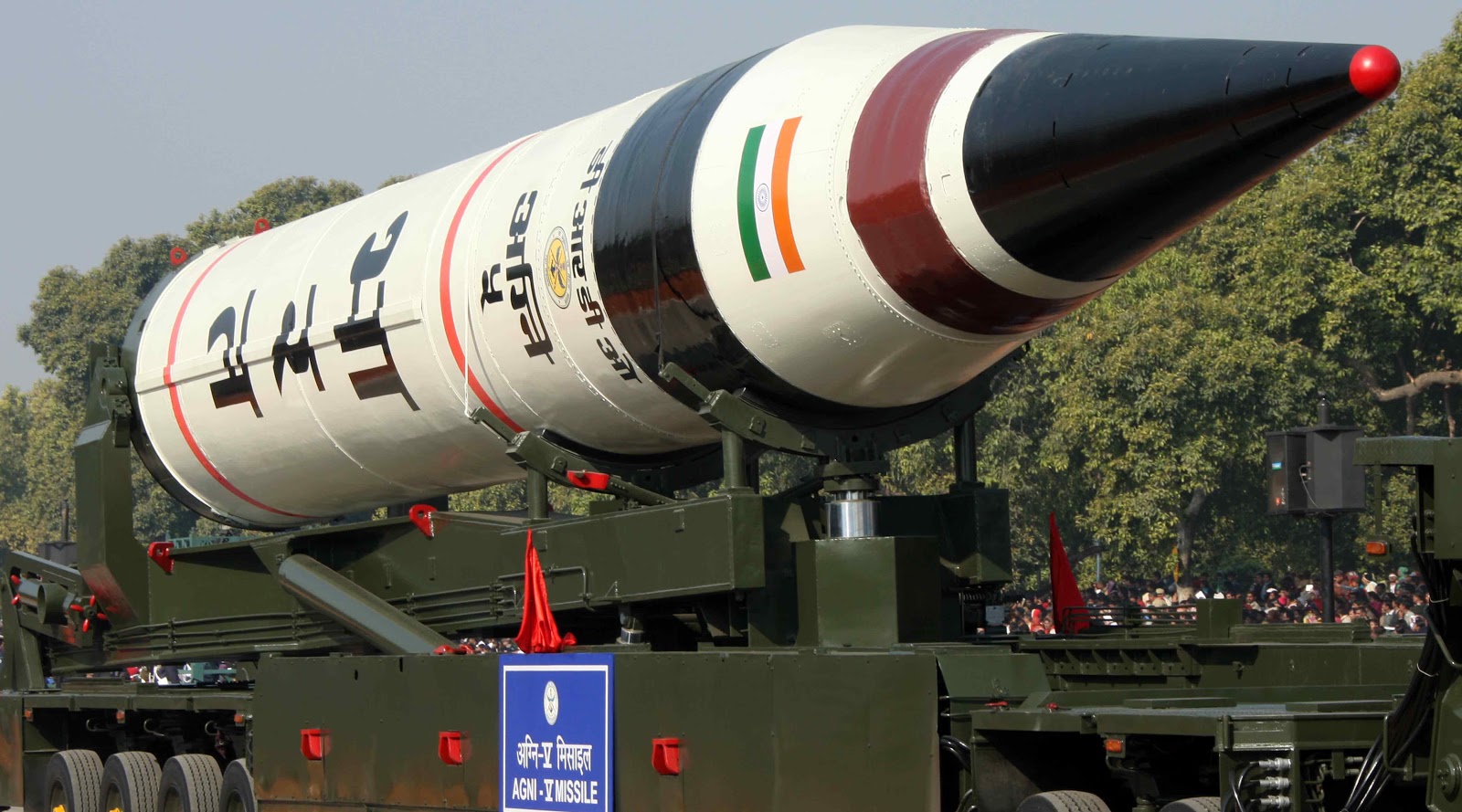 Оружие сильнее ядерного. Агни-v баллистическая ракета. Индийские баллистические ракеты. Agni 5 ракета. Ядерное оружие Индии.